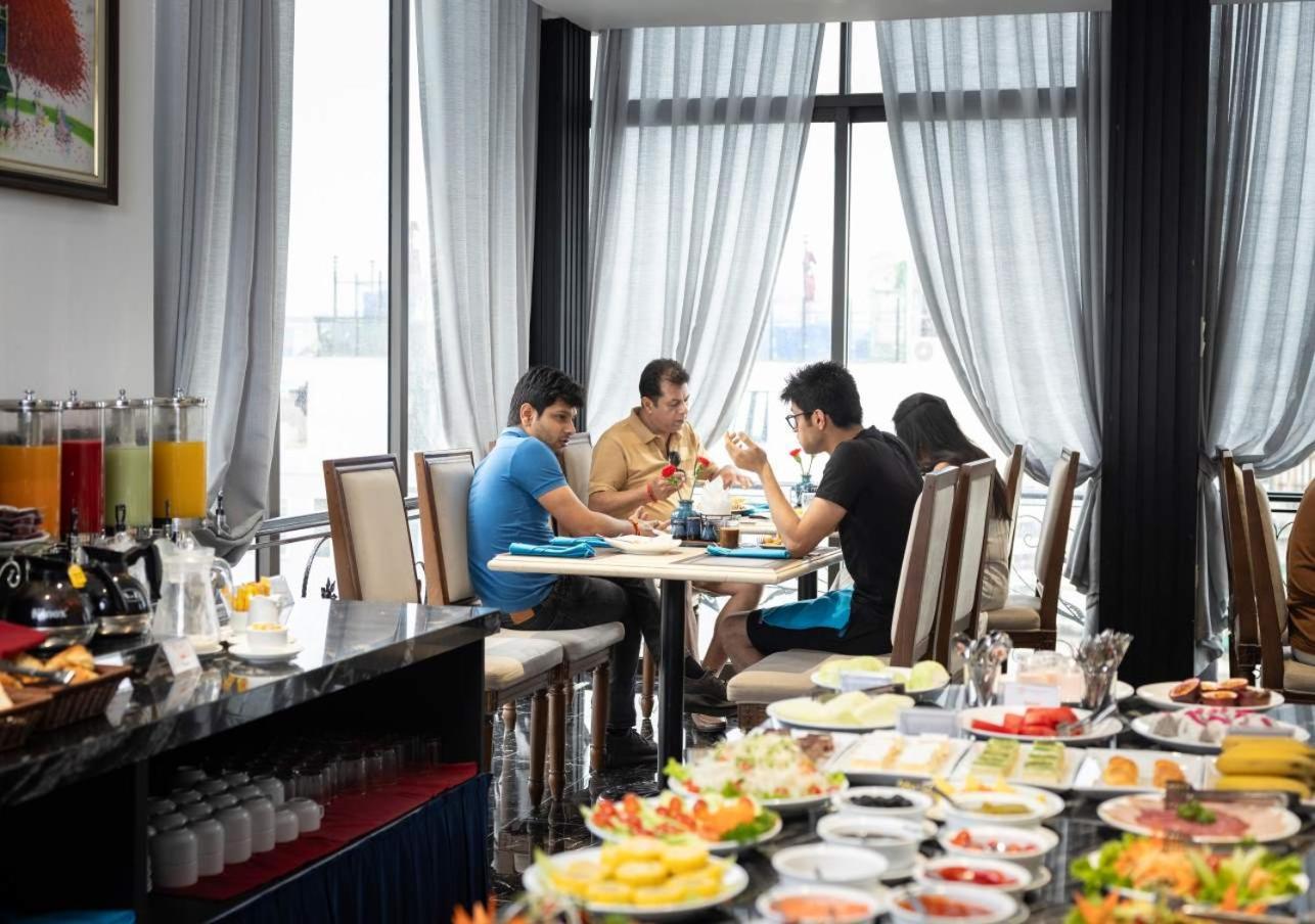 Artisan Hoan Kiem Hotel Hanoi Bagian luar foto