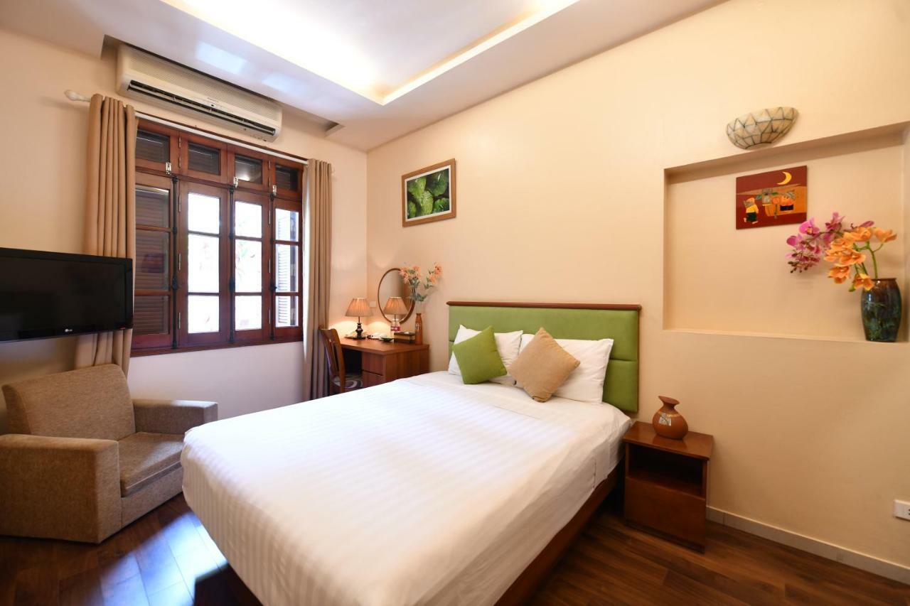 Artisan Hoan Kiem Hotel Hanoi Bagian luar foto